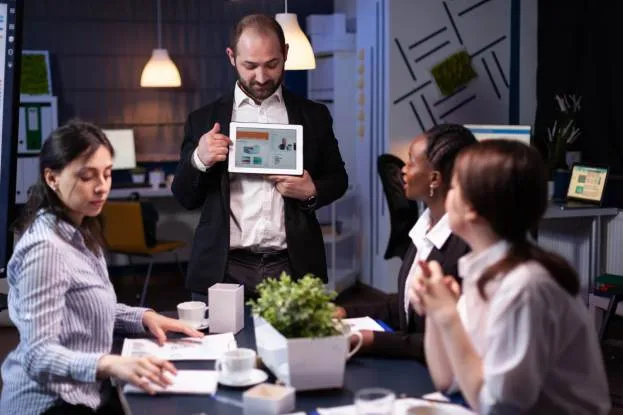 Mastering Business storytelling: Techniques & Strategies